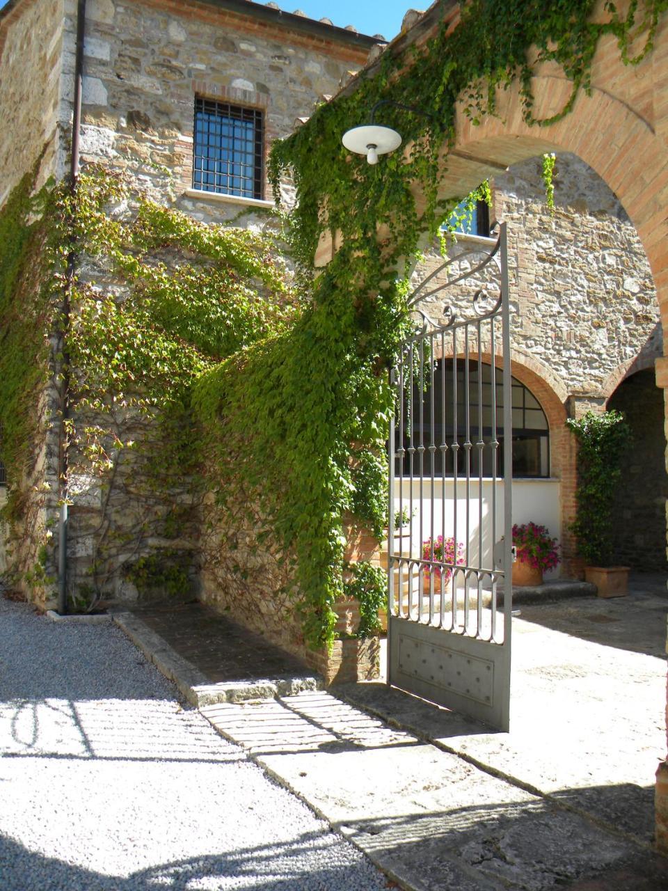 Agriturismo Tenuta il Tasso Rapolano Terme Esterno foto